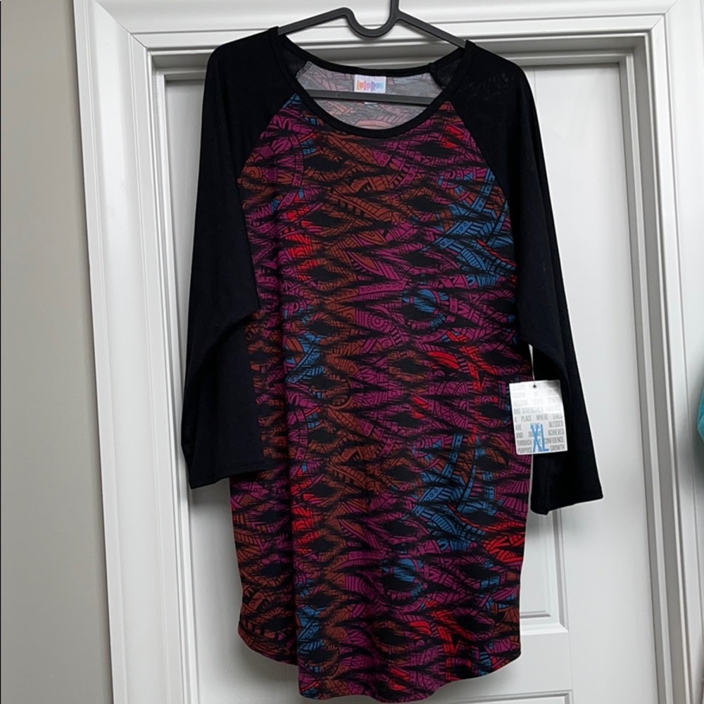 Lularoe randy shirt XL never been worn